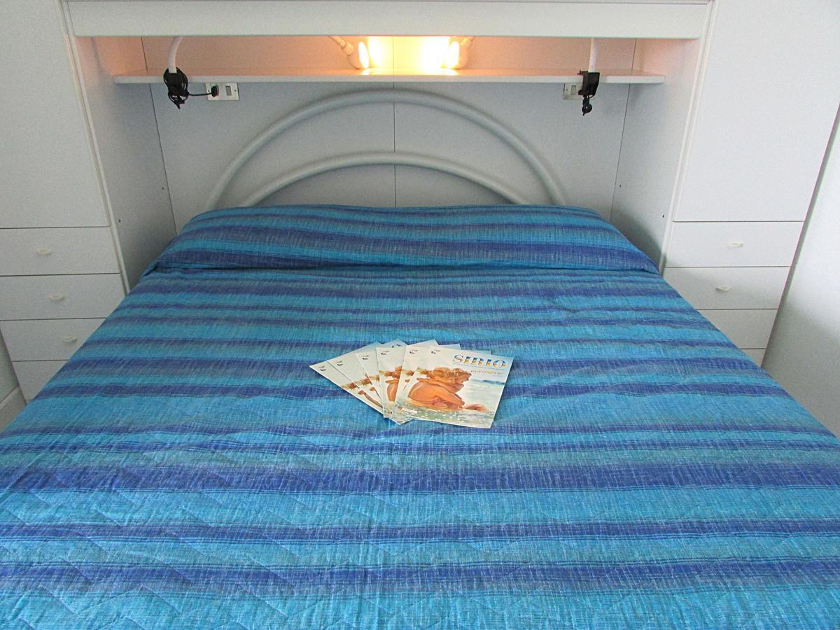 Solarium Apartment Бибионе Екстериор снимка