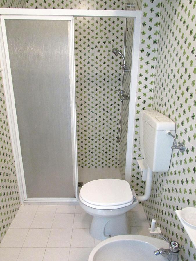 Solarium Apartment Бибионе Екстериор снимка