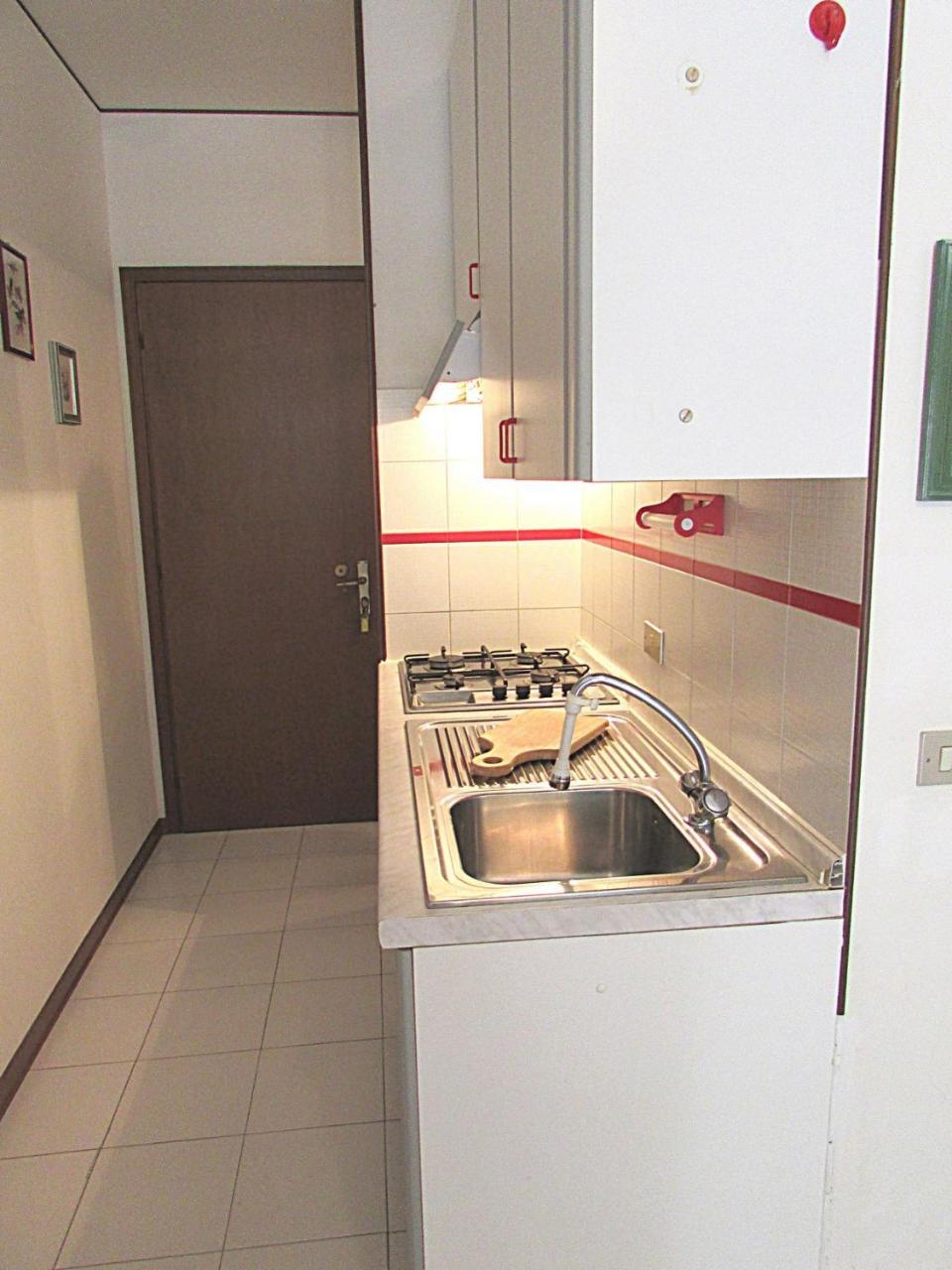 Solarium Apartment Бибионе Екстериор снимка